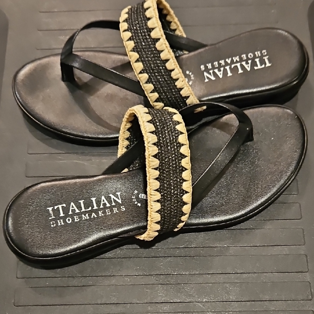 Italian Shoemakers Black and Tan Sandals 024